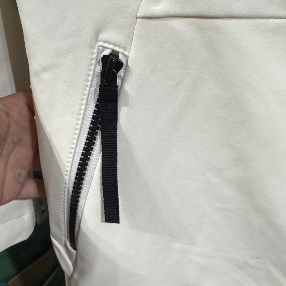 Size XL Snow sport jumpsuit all in motion - Picture 6 of 9
